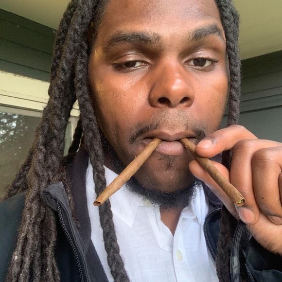 leoncreshon